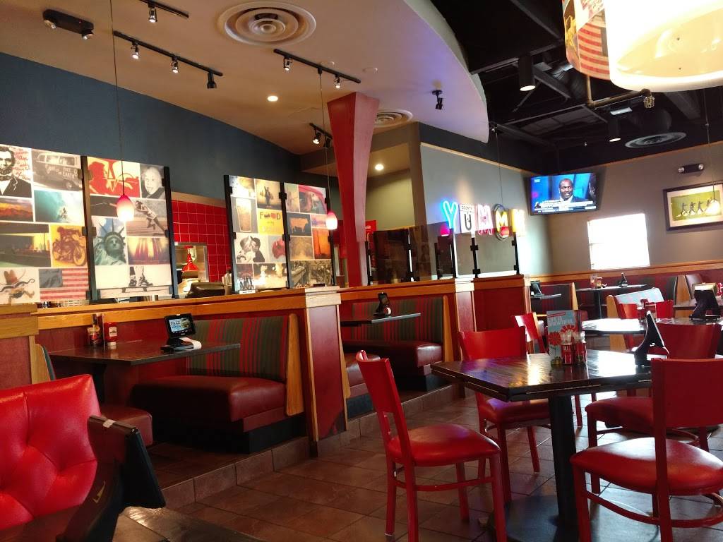 Red Robin Gourmet Burgers and Brews | restaurant | 4010 N Main St, Mishawaka, IN 46545, USA | 5742560100 OR +1 574-256-0100