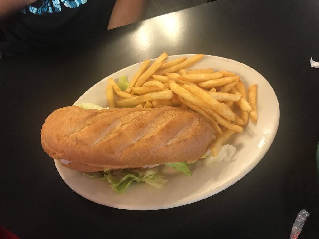 Gondolier | restaurant | 1603 US-64, Ocoee, TN 37361, USA | 4233387299 OR +1 423-338-7299