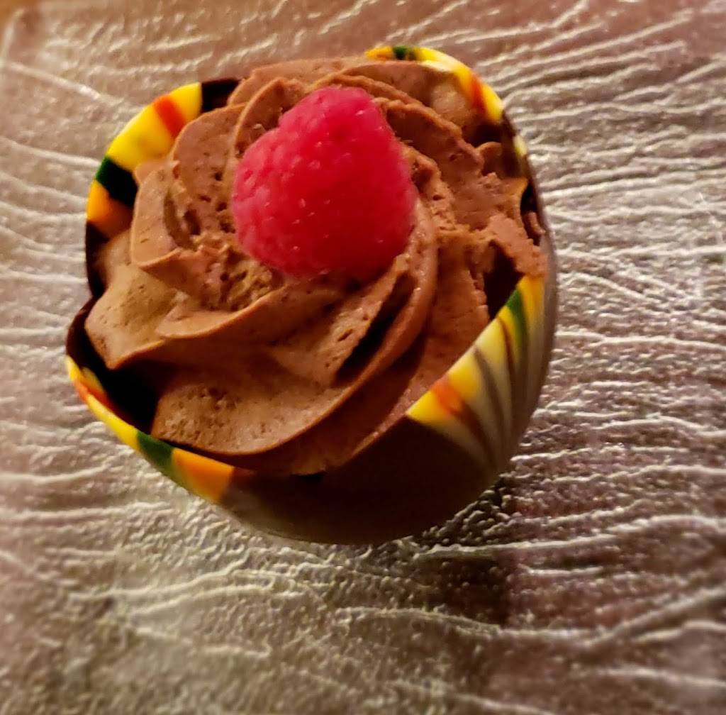 Marie Louise Bistro | restaurant | 904 N Charles St, Baltimore, MD 21201, USA | 4103859946 OR +1 410-385-9946