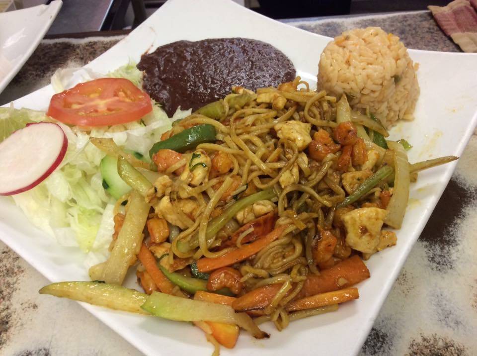 2 Tierras Restaurant | restaurant | 313 Rankin Rd d, Houston, TX 77073, USA | 2819993433 OR +1 281-999-3433