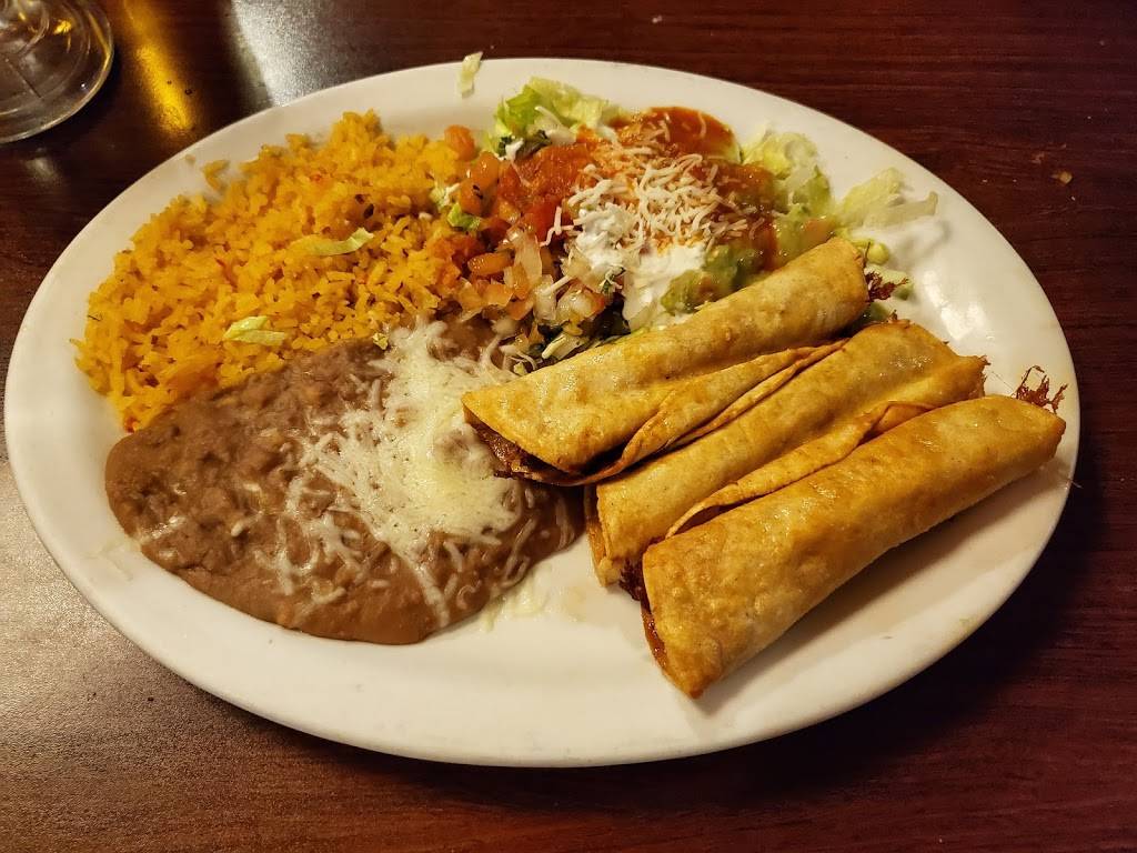 Dos Compadres Taqueria & Bar | restaurant | 3125 McHenry Ave, Modesto, CA 95350, USA | 2093007686 OR +1 209-300-7686