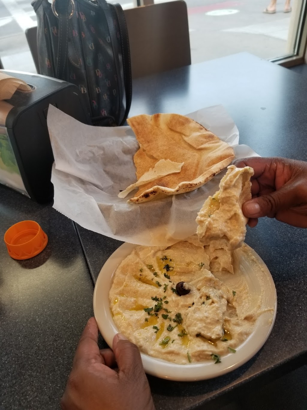 Sittoos Pita & Salads | restaurant | University Circle Place, 11365 Euclid Ave, Cleveland, OH 44106, USA | 2164174488 OR +1 216-417-4488