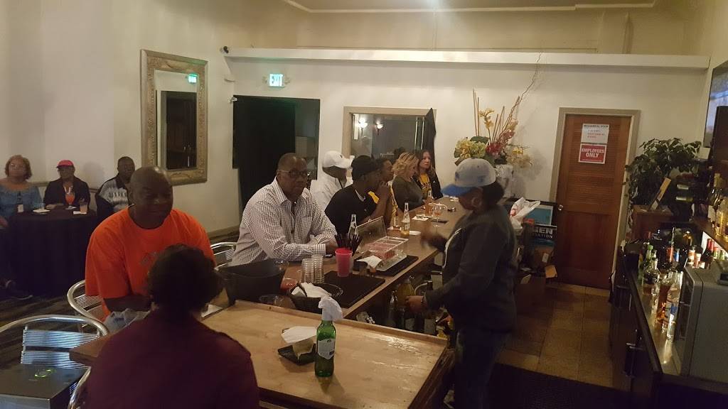 Sugs Event Center | restaurant | 22 Hillcrest Dr, Daly City, CA 94014, USA | 6504880112 OR +1 650-488-0112