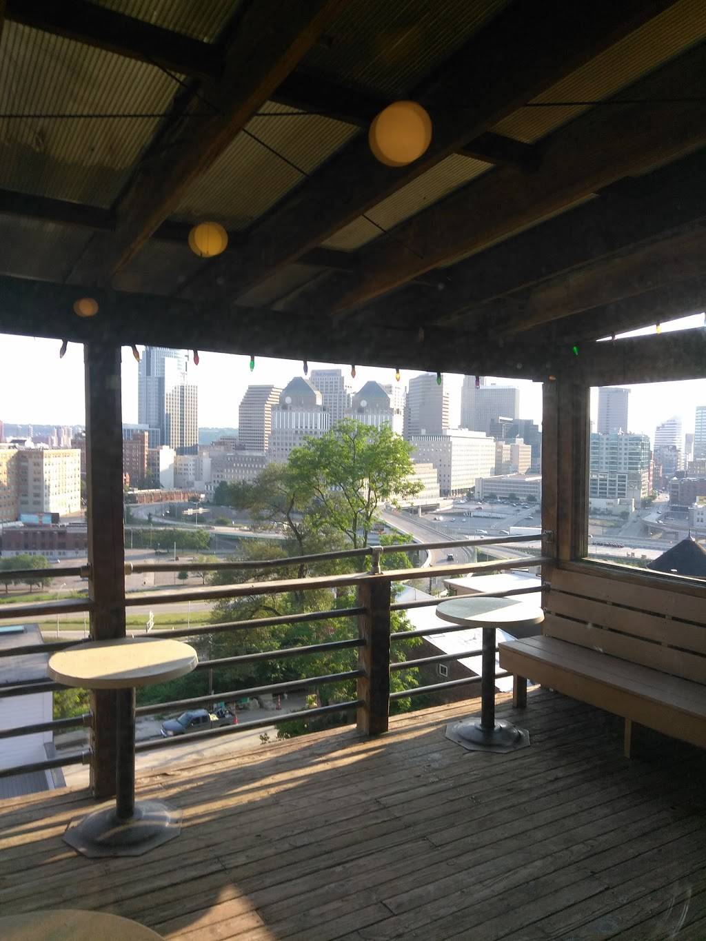 City View Tavern | restaurant | 403 Oregon St, Cincinnati, OH 45202, USA | 5132418439 OR +1 513-241-8439