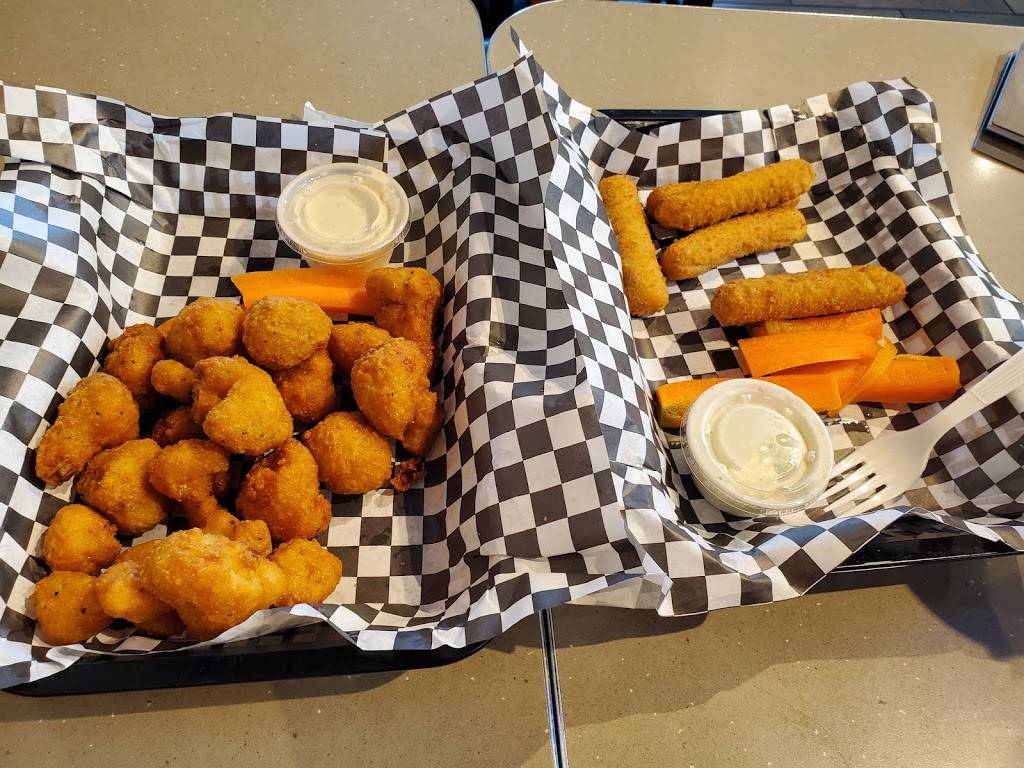 City Burger | restaurant | 28925 Van Dyke Ave, Warren, MI 48092, USA | 5868061400 OR +1 586-806-1400