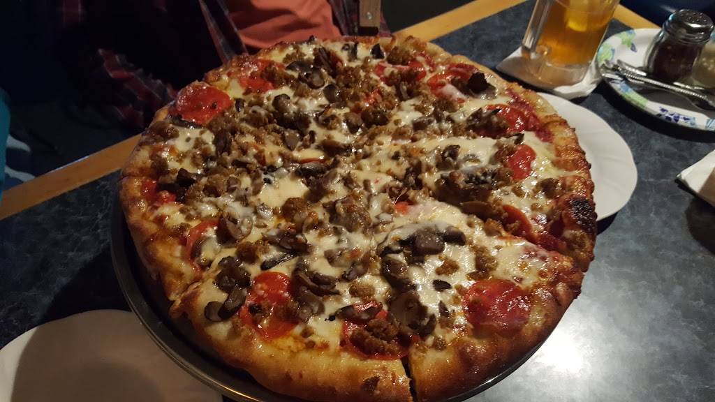 Rapid River Pub | restaurant | 10491 S Main St, Rapid River, MI 49878, USA | 9064746329 OR +1 906-474-6329