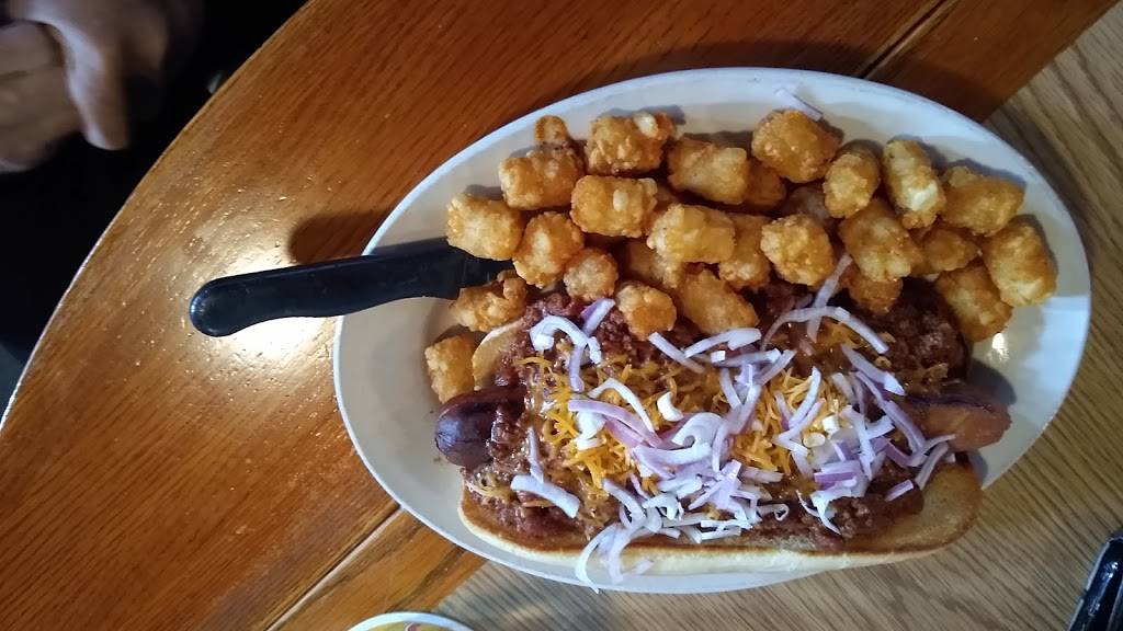 Jakes Place | restaurant | 12001 Johnson Dr, Shawnee, KS 66216, USA | 9139625253 OR +1 913-962-5253