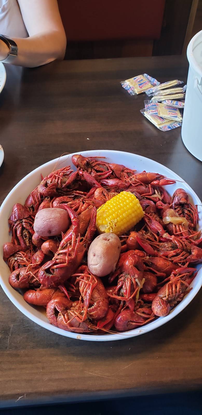 Ralph & Kacoos | restaurant | 5055 Eastex Fwy, Beaumont, TX 77706, USA | 4098950099 OR +1 409-895-0099