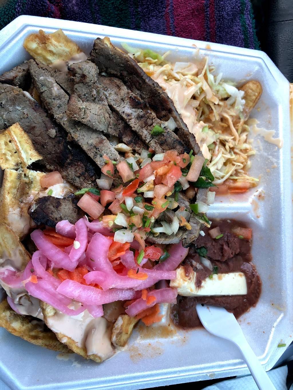 Honduras Food | restaurant | 7207 E Riverside Dr, Austin, TX 78741, USA | 5129027490 OR +1 512-902-7490