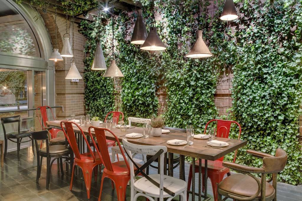 Toro NYC | restaurant | 85 10th Ave, New York, NY 10011, USA | 2126912360 OR +1 212-691-2360