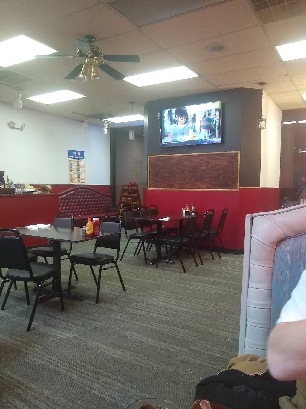 Candiles Mexican Restaurant | restaurant | 301 W 7th St, Augusta, KS 67010, USA | 3162391554 OR +1 316-239-1554