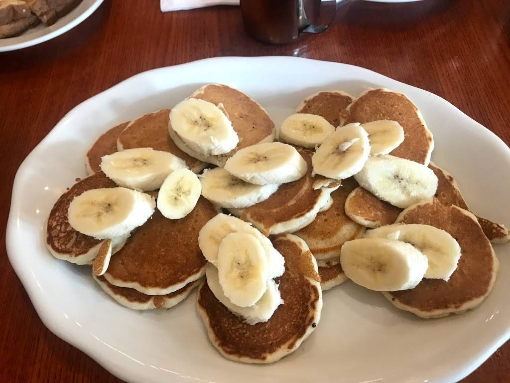 Guss American Grill | restaurant | 7206 New Utrecht Ave, Brooklyn, NY 11228, USA | 7183317573 OR +1 718-331-7573