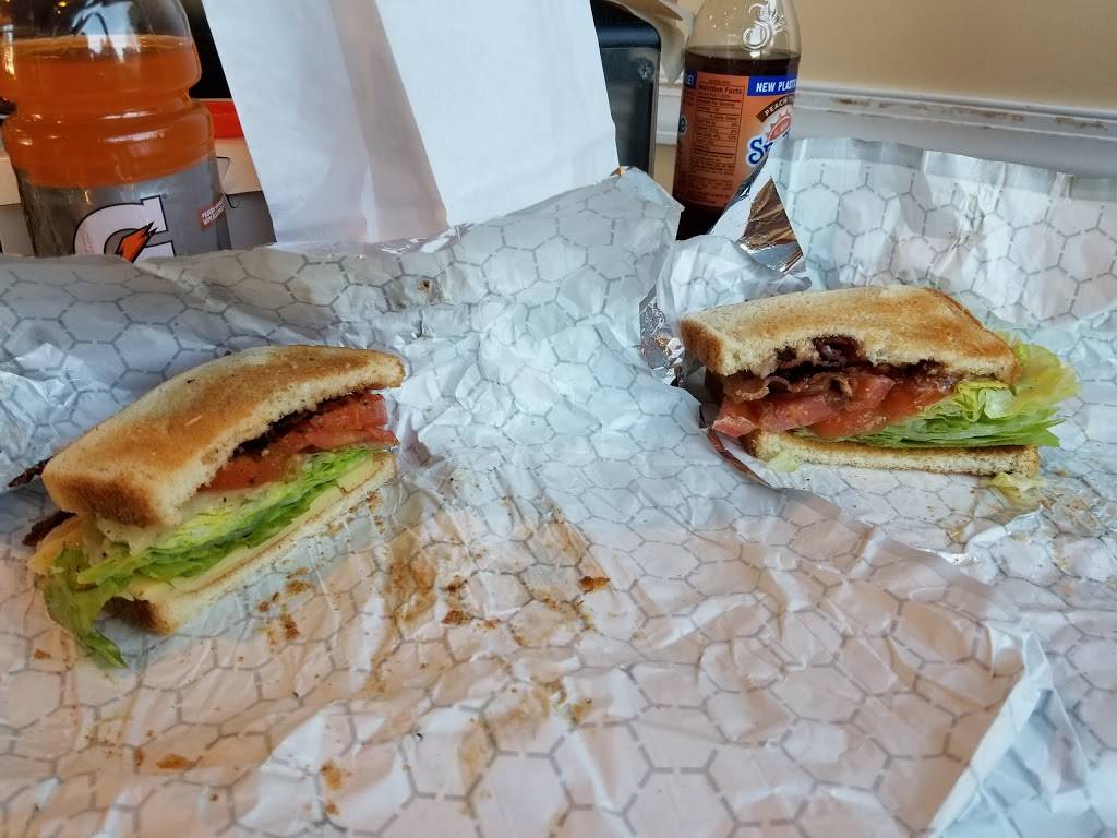 Daddys Donuts | bakery | 4 Fairlawn Ave, Middletown, NY 10940, USA | 8453436565 OR +1 845-343-6565