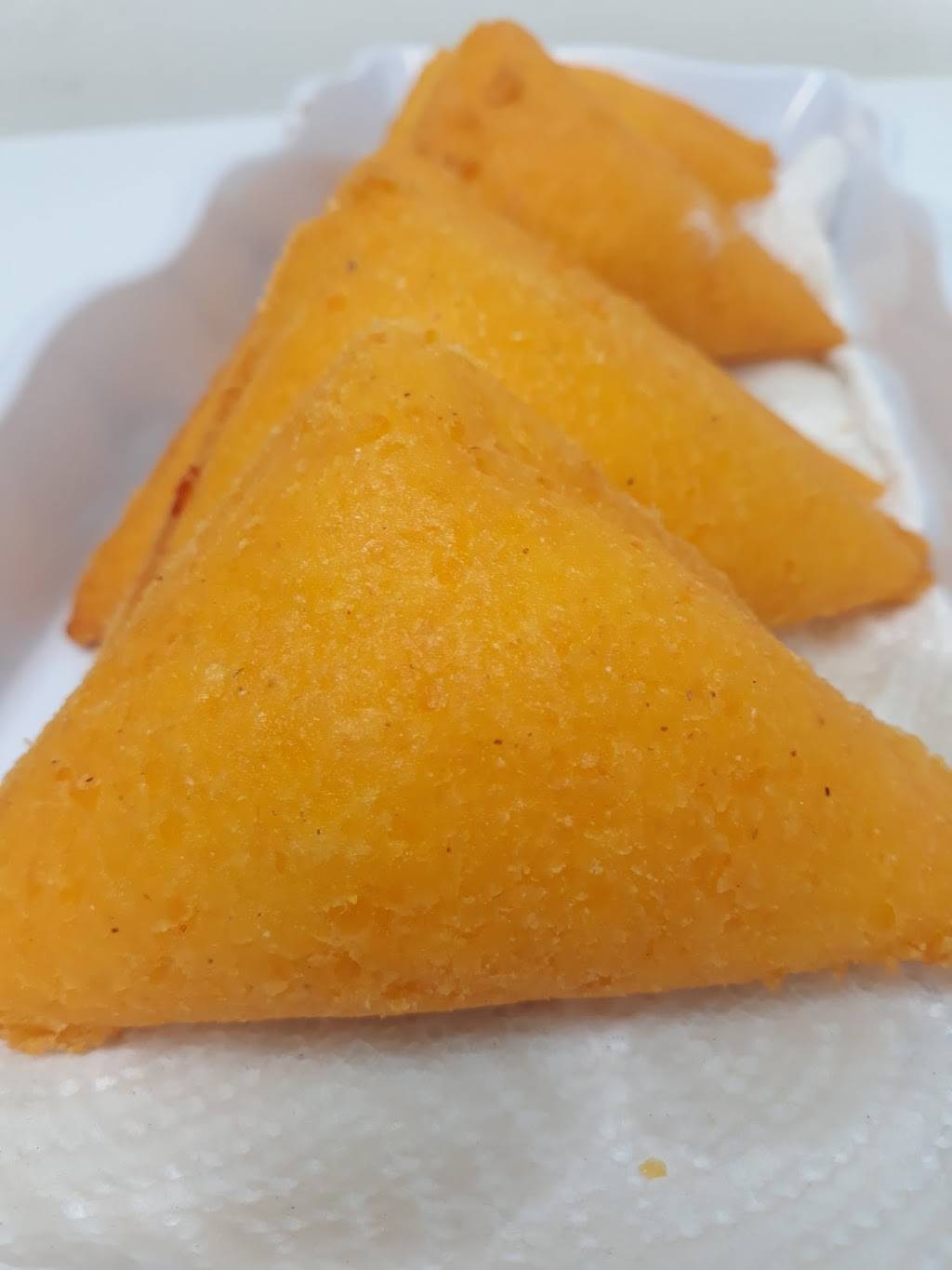 SUGAR WORLD | restaurant | 21004 W Dixie Hwy, Aventura, FL 33180, USA | 3057052752 OR +1 305-705-2752