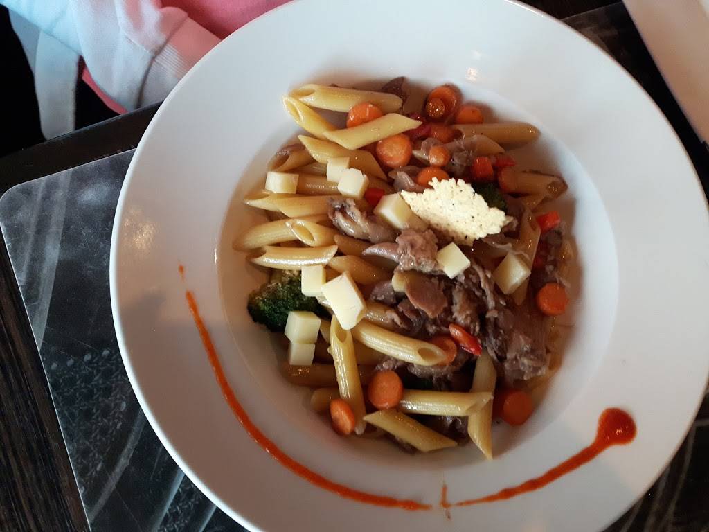 Le Viking Restaurant & Bar | restaurant | 58 Chemin Masson, Sainte-Marguerite-du-Lac-Masson, QC J0T 1L0, Canada | 4502284400 OR +1 450-228-4400