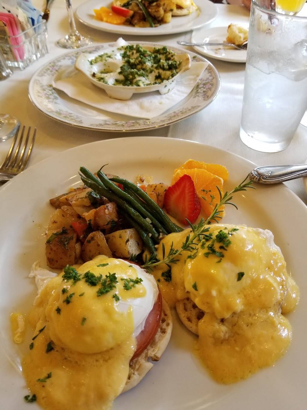 French Market Grille | restaurant | 15717 Bernardo Heights Pkwy, San Diego, CA 92128, USA | 8584858055 OR +1 858-485-8055