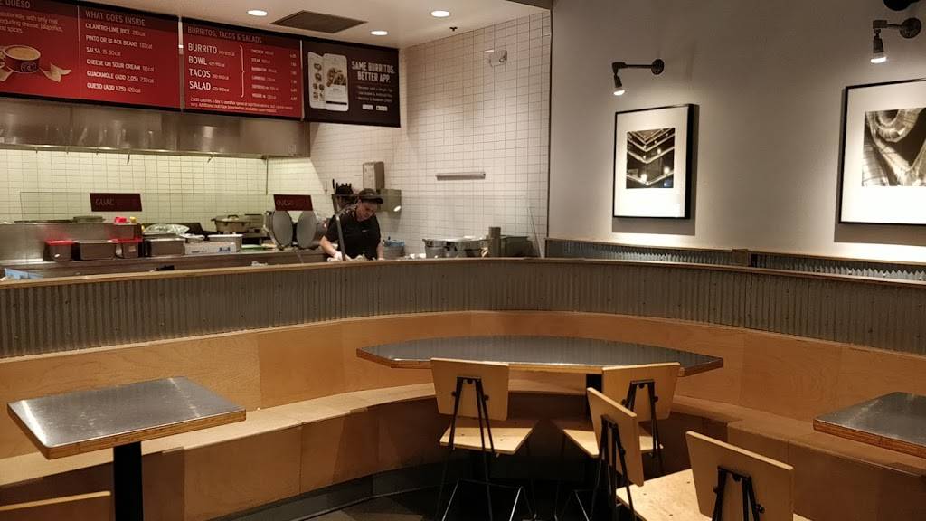 Chipotle Mexican Grill | restaurant | 8600 N Boardwalk Ave, Kansas City, MO 64154, USA | 8167460050 OR +1 816-746-0050