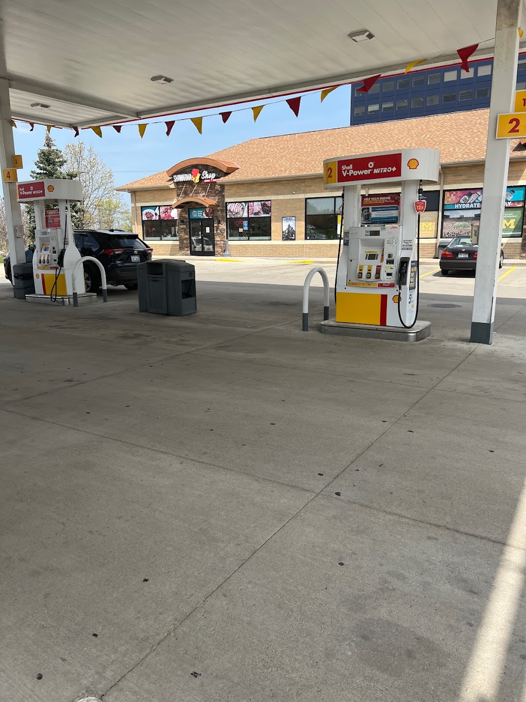 Shell | restaurant | 2991 S State St, Ann Arbor, MI 48104, USA | 7346621790 OR +1 734-662-1790