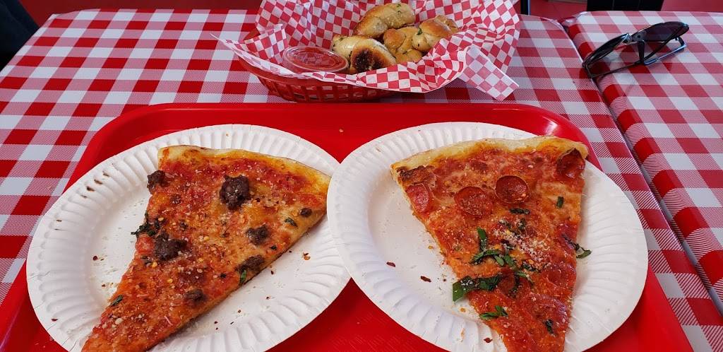 Prime Pizza | restaurant | 603 N Hollywood Way, Burbank, CA 91505, USA | 8187365120 OR +1 818-736-5120