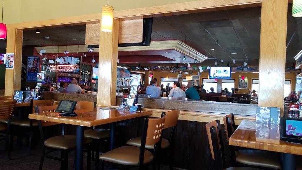 Applebees Grill + Bar | restaurant | 4638 FL-64, Bradenton, FL 34208, USA | 9417486800 OR +1 941-748-6800