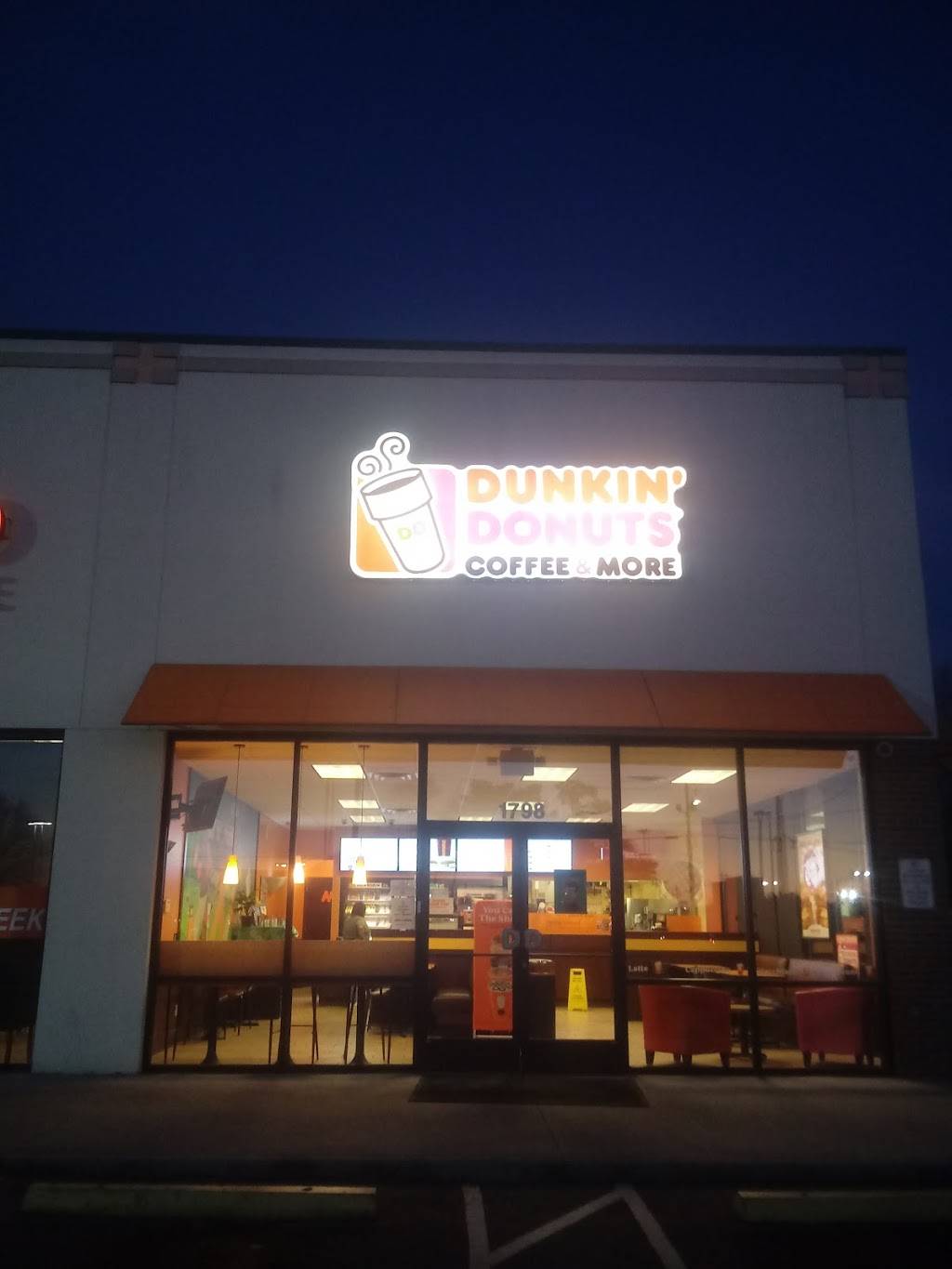 Dunkin | bakery | 1206 N Sandhills Blvd, Aberdeen, NC 28315, USA | 9109447992 OR +1 910-944-7992