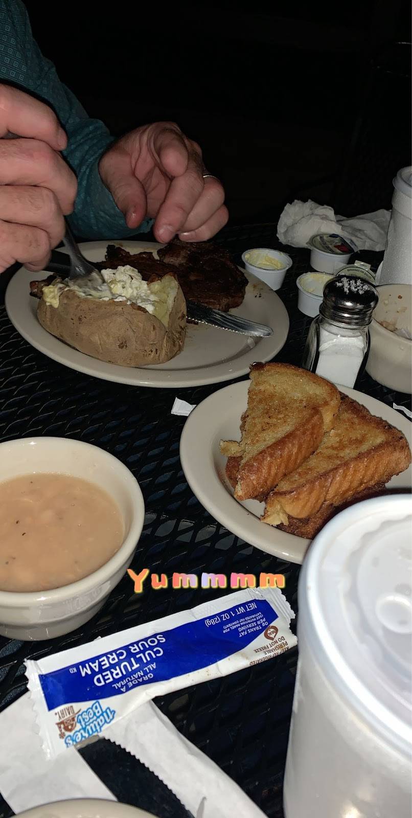 Willow Pond | restaurant | 3009 Old Husbands Rd, Paducah, KY 42003, USA | 2704435222 OR +1 270-443-5222