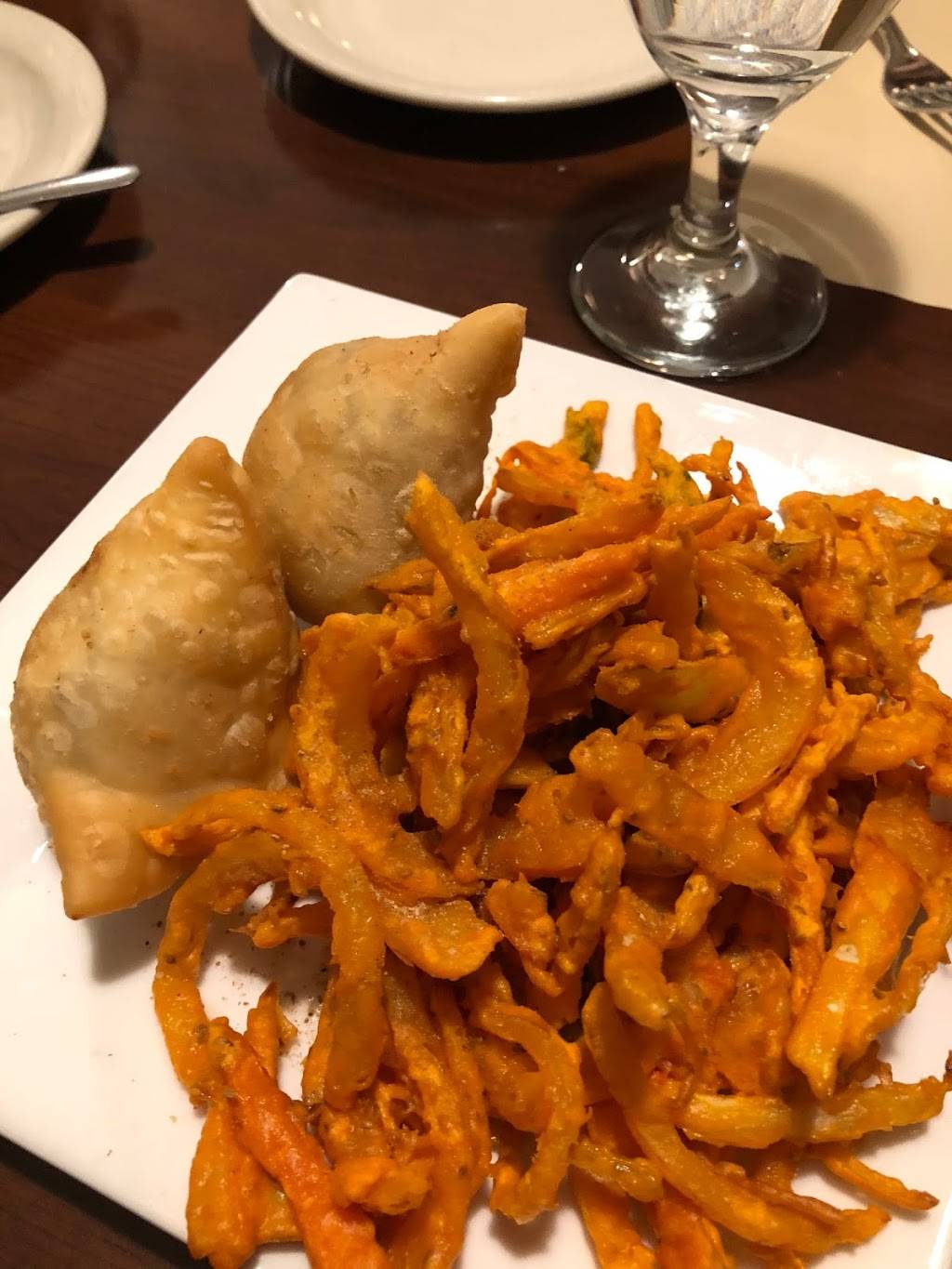 Mayuri | restaurant | 917 Wyoming Ave, Scranton, PA 18509, USA | 5703413410 OR +1 570-341-3410