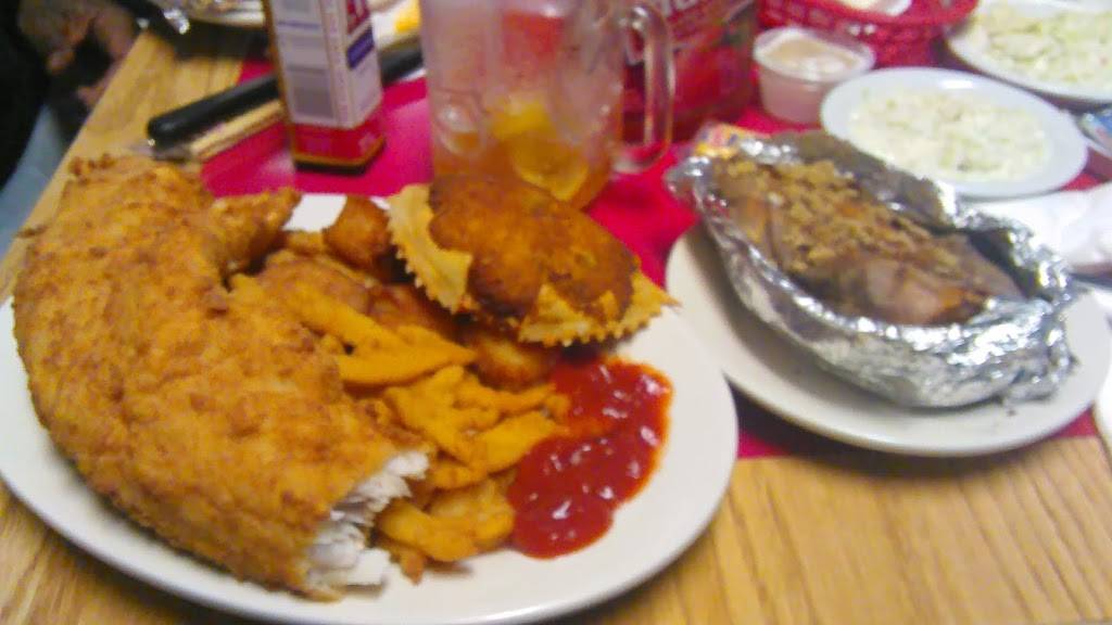 220 Seafood Restaurant | restaurant | 1812 N Garnett St, Henderson, NC 27536, USA | 2524928084 OR +1 252-492-8084