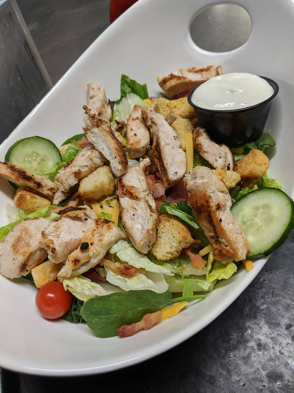 Big Willys Townhouse | restaurant | 1724 Lafayette Ave, Terre Haute, IN 47804, USA | 8128144102 OR +1 812-814-4102