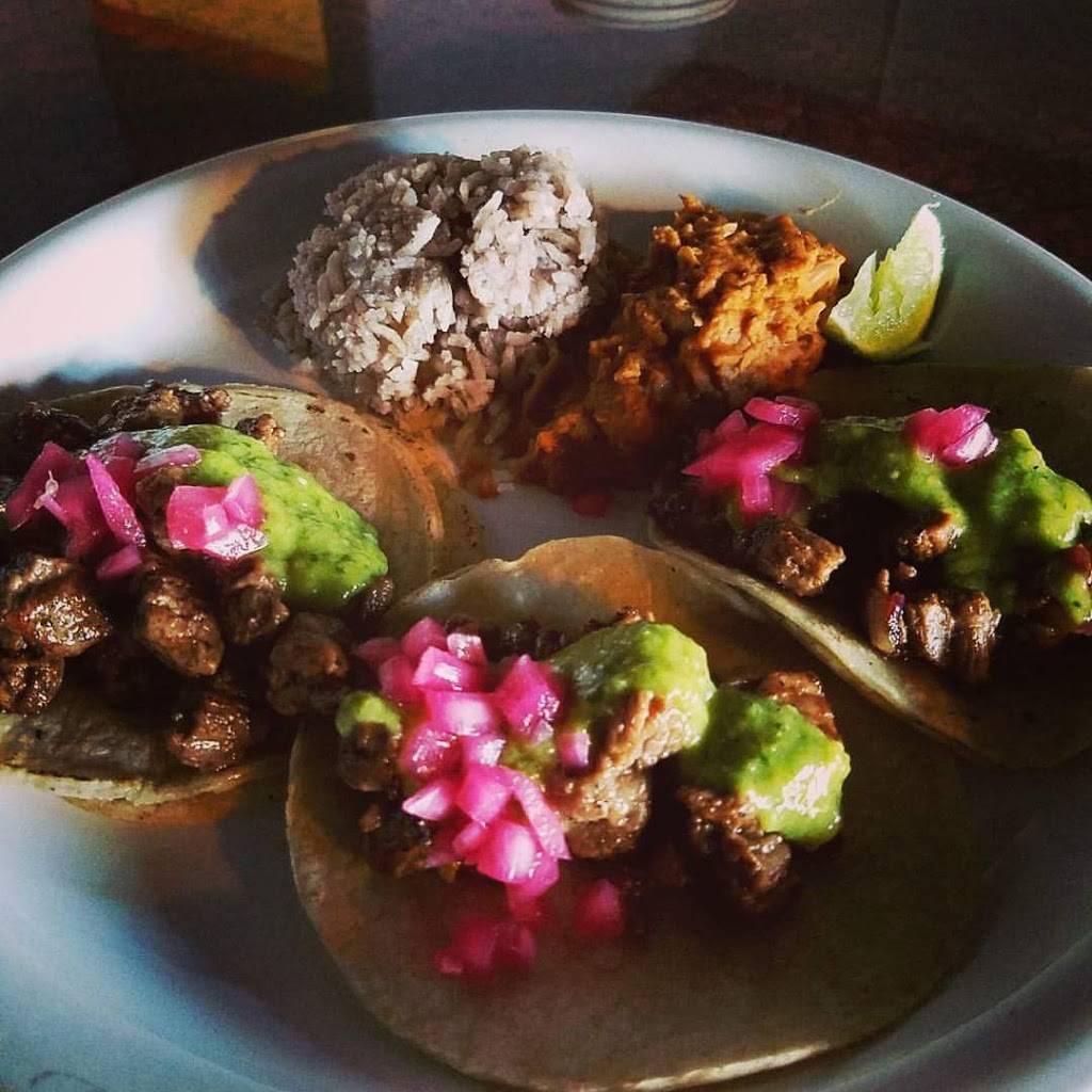 Mayan Mexican Grill | restaurant | 3633 W Camelback Rd Suite 7, Phoenix, AZ 85019, USA | 6025964618 OR +1 602-596-4618