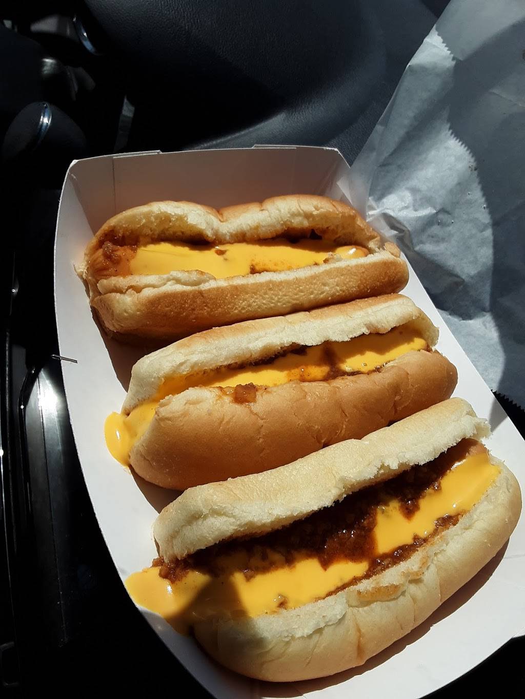 Jaenickes Drive In | restaurant | 605 Armour Rd, Bourbonnais, IL 60914, USA | 8159322884 OR +1 815-932-2884