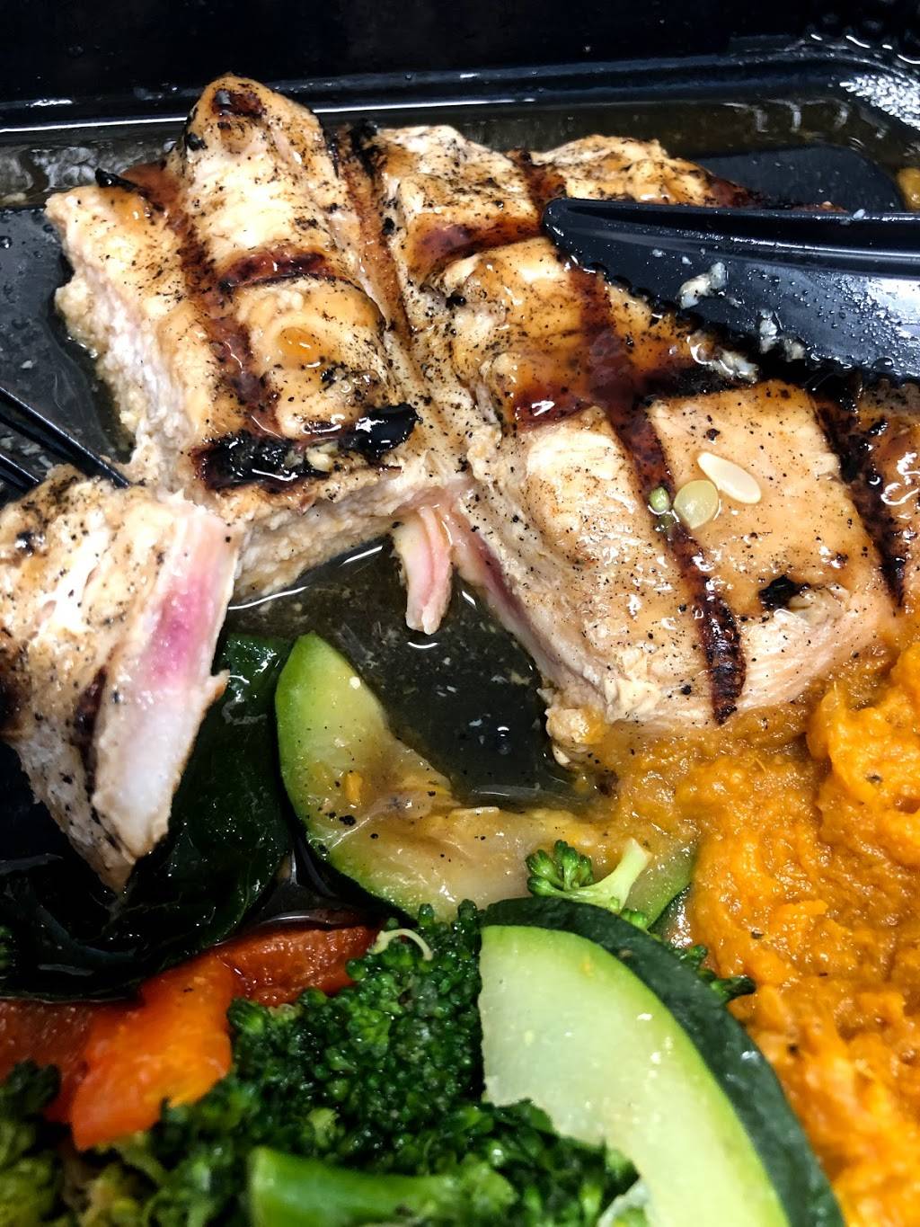 Malones Atlanta | restaurant | 1375 Virginia Ave, East Point, GA 30344, USA | 4047626755 OR +1 404-762-6755