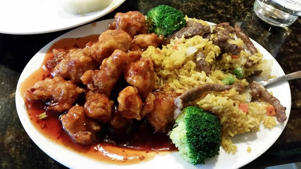 Sushi Wok | restaurant | 12961 Main St N #208, Jacksonville, FL 32218, USA | 9047514009 OR +1 904-751-4009