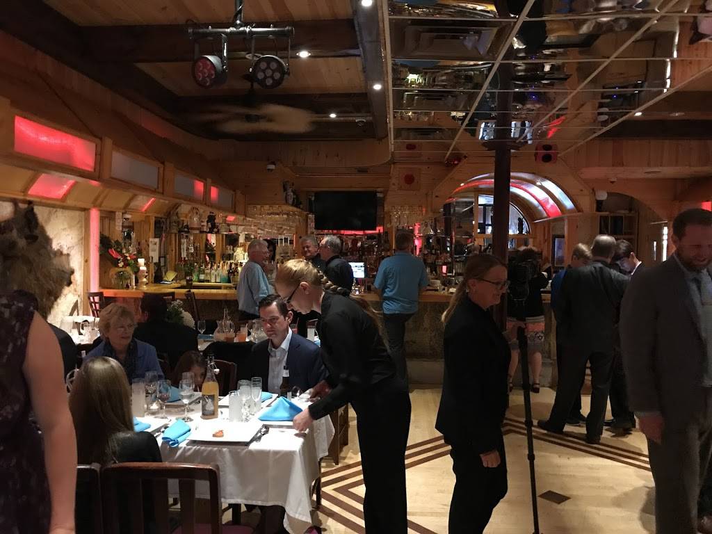 Hunters Restaurant & Lounge | restaurant | 7232 W Diversey Ave, Elmwood Park, IL 60707, USA | 7084534430 OR +1 708-453-4430