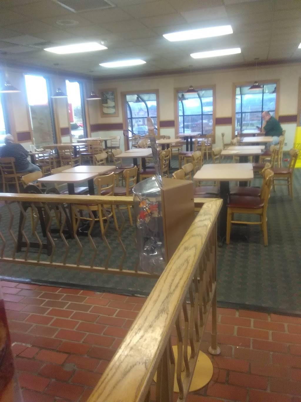 Wendys | restaurant | 204 S Wood Ave, Easton, PA 18042, USA | 6102585597 OR +1 610-258-5597