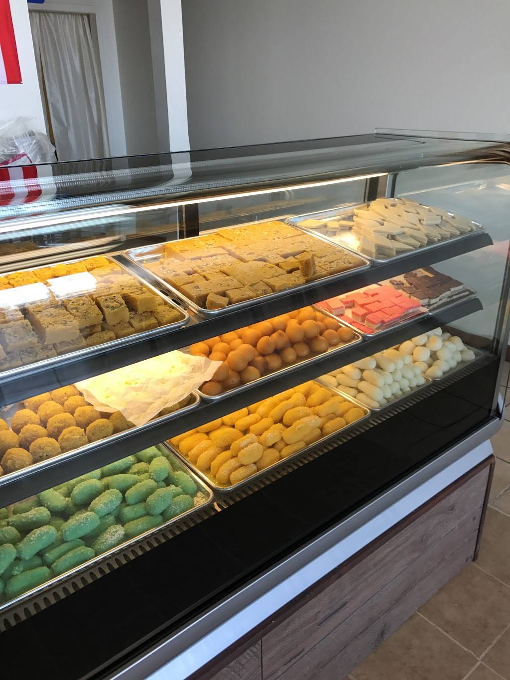 Chaat Cafe | restaurant | 705 S Gammon Rd, Madison, WI 53719, USA | 6087095252 OR +1 608-709-5252