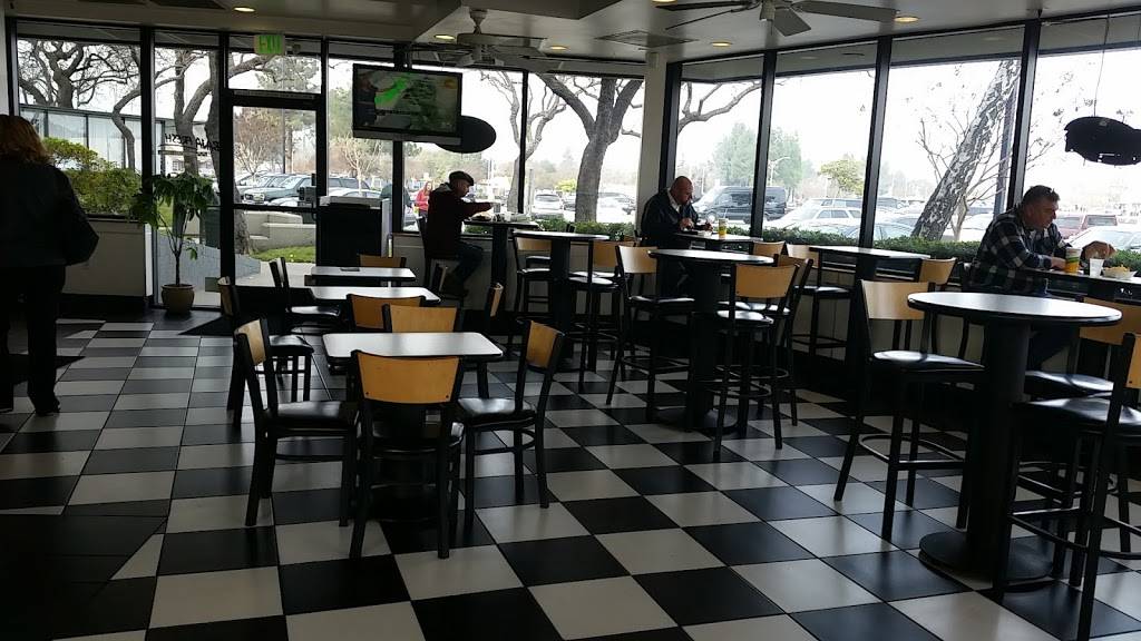 Baja Fresh | restaurant | 901 Sunvalley Blvd Ste 101, Concord, CA 94520, USA | 9255219301 OR +1 925-521-9301