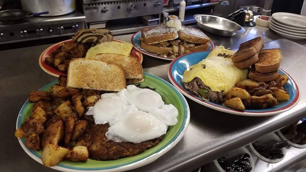 The Rivers Edge | restaurant | 302 Spring St, Winchendon, MA 01475, USA | 9782977234 OR +1 978-297-7234