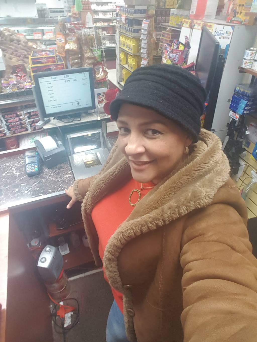 Deli Salvadoreño | restaurant | 68 W Palisade Ave, Englewood, NJ 07631, USA | 2015419113 OR +1 201-541-9113