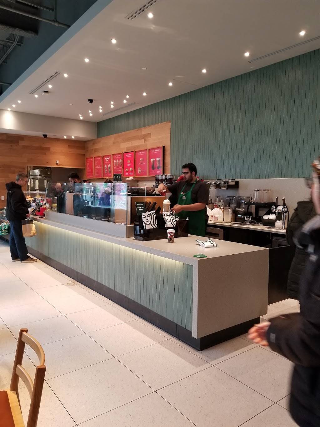 Starbucks | cafe | 4999 Old Orchard Shopping Center Space E - 46, Skokie, IL 60077, USA | 8473291317 OR +1 847-329-1317