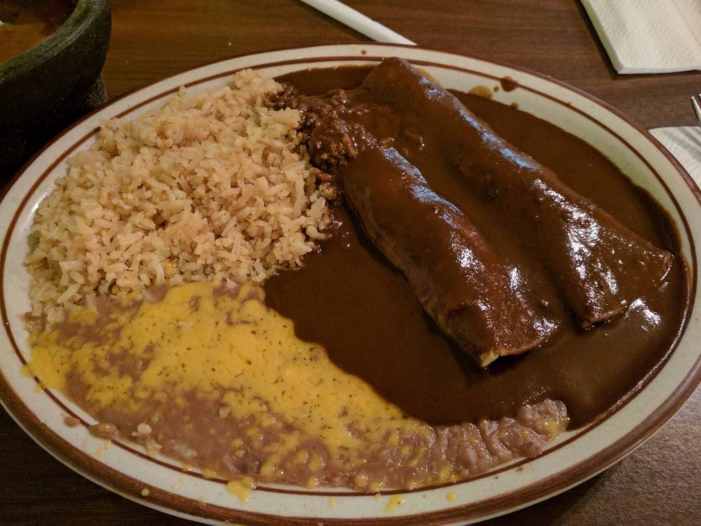 El Nuevo Mexicali | restaurant | 101 E Pine St, Exeter, CA 93221, USA | 5595926514 OR +1 559-592-6514