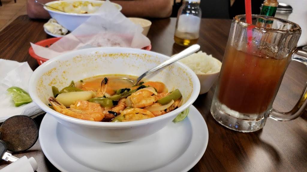 El Merendero | restaurant | 333 W Mockingbird Ln, Dallas, TX 75247, USA | 2146881188 OR +1 214-688-1188