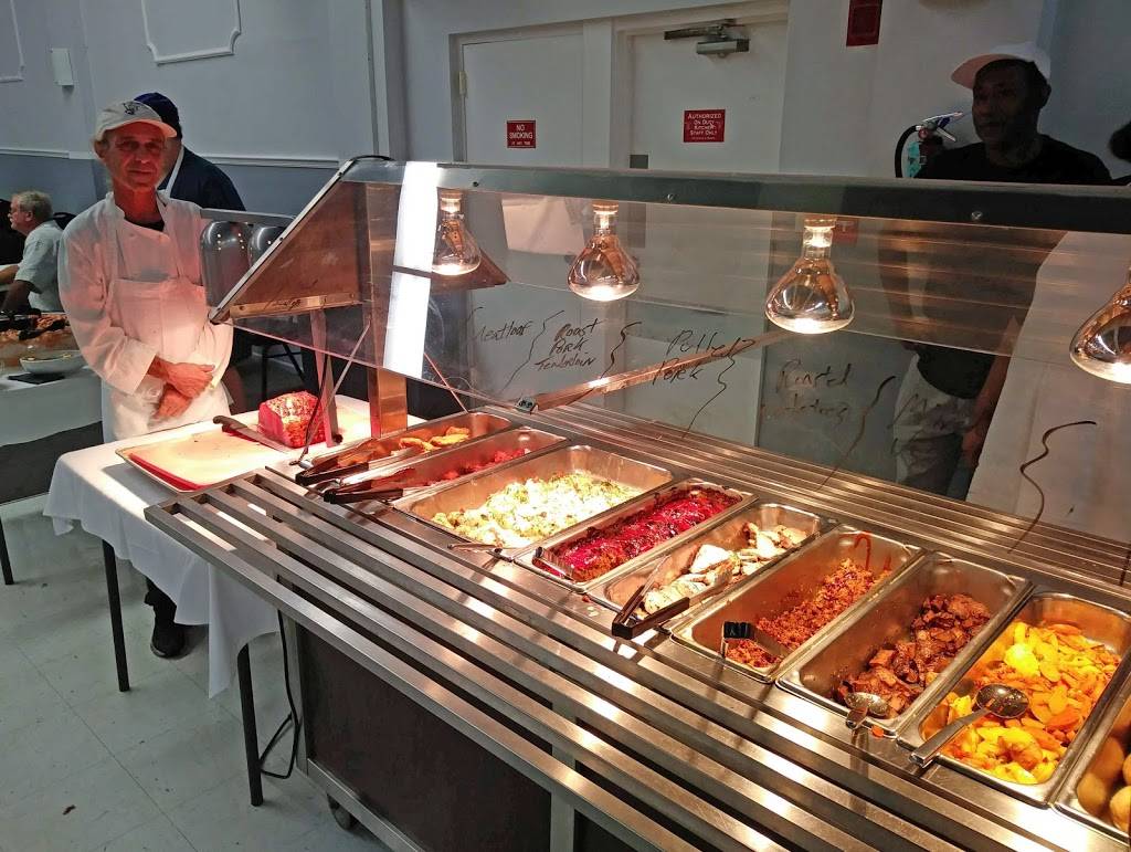 Hometown Heroes Bar and Grill | restaurant | 600 N Beneva Rd, Sarasota, FL 34232, USA | 9413654412 OR +1 941-365-4412