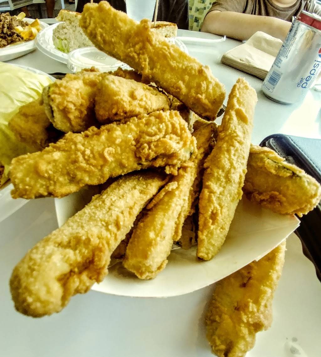 Varsity Burgers | restaurant | 600 W Lincoln Ave, Anaheim, CA 92805, USA | 7149562772 OR +1 714-956-2772