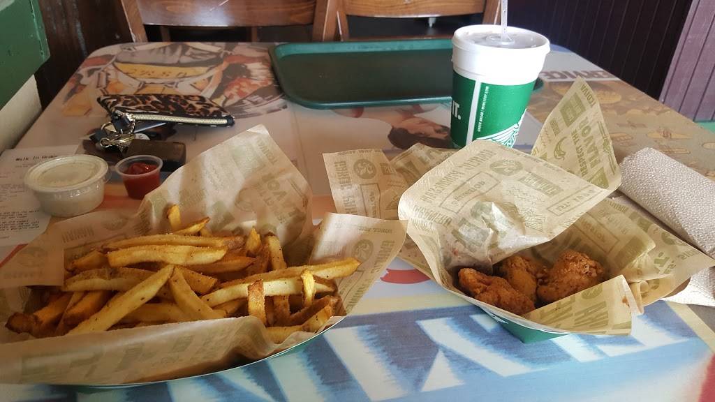Wingstop | restaurant | 9208 E R L Thornton Fwy #204, Dallas, TX 75228, USA | 2143217222 OR +1 214-321-7222