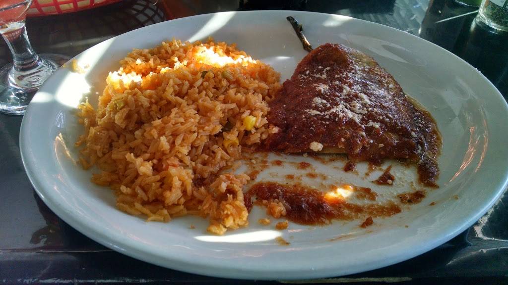 Si Senor | restaurant | 100 US-30, Mt Vernon, IA 52314, USA | 3198958000 OR +1 319-895-8000