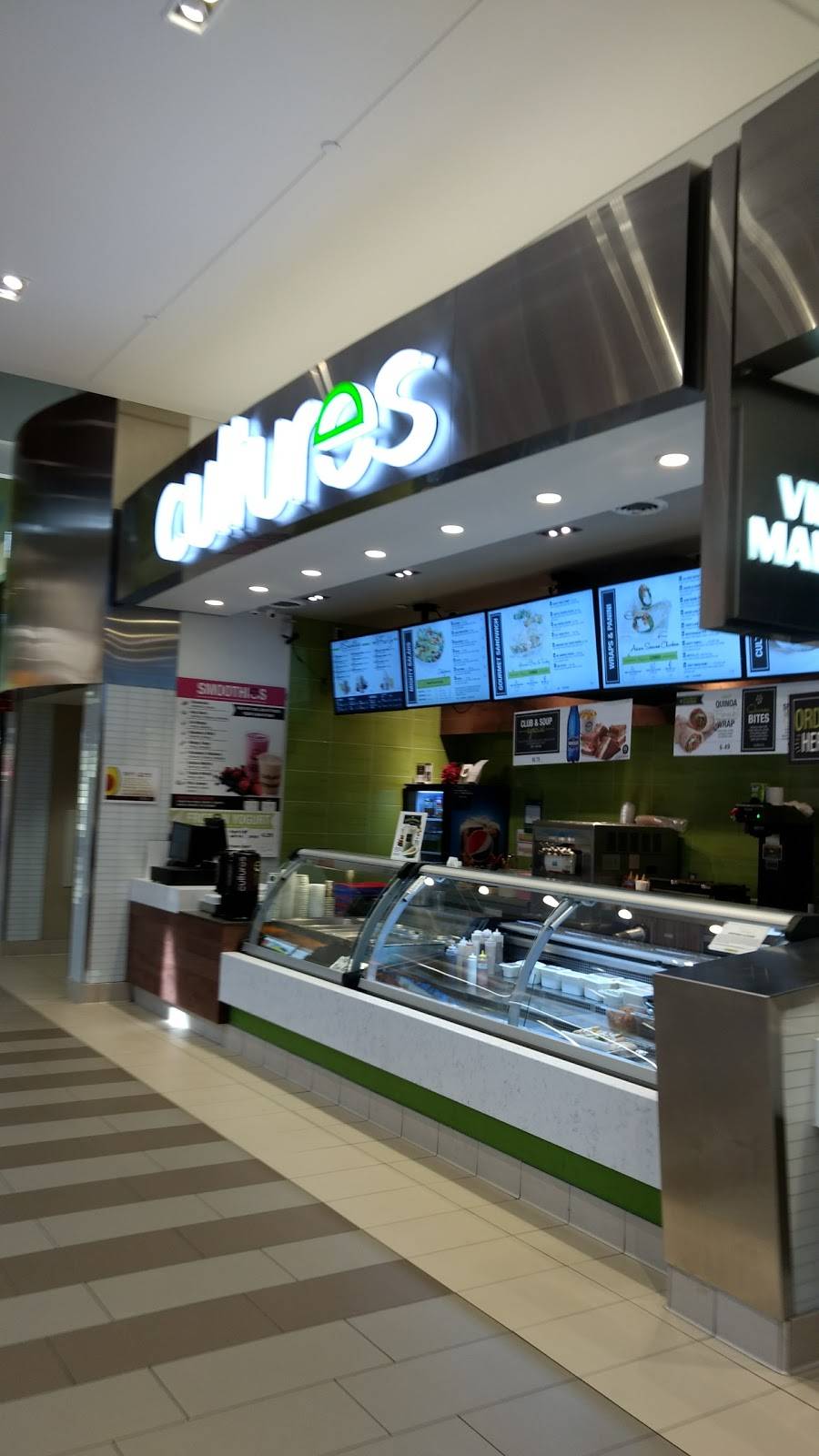 Cultures | restaurant | 1 Bass Pro Mills Dr Vaughan Mills, Vaughan, ON L4K 5W4, Canada | 9056695227 OR +1 905-669-5227