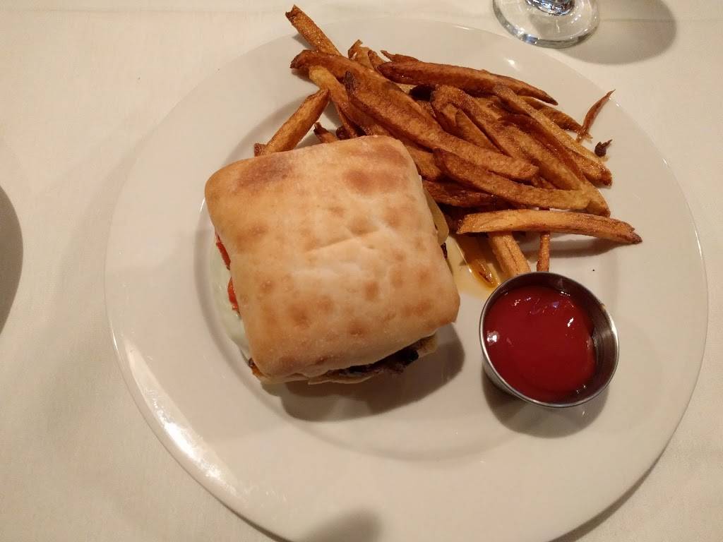 Signatures | restaurant | 29 Leavenworth St, Waterbury, CT 06702, USA | 2035751190 OR +1 203-575-1190