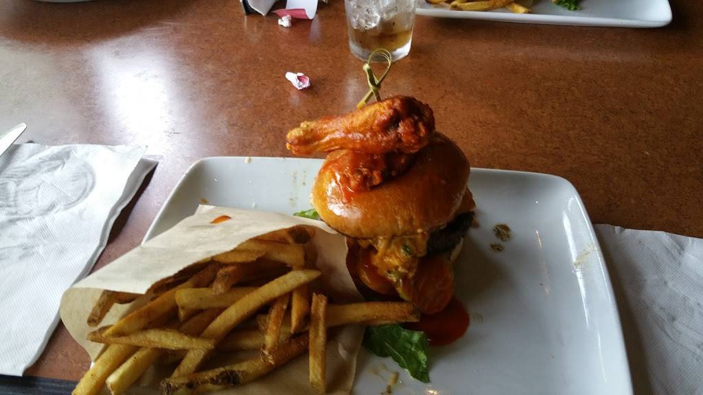 TGI Fridays | restaurant | 2125 NJ-38, Cherry Hill, NJ 08002, USA | 8569108934 OR +1 856-910-8934