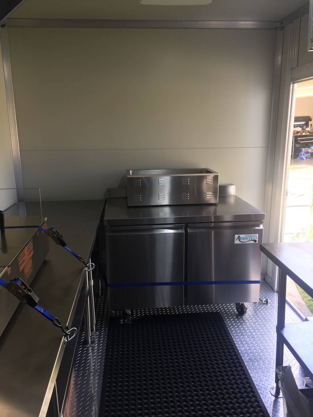 Doughnut Snob | restaurant | 3001 W 5th St, Fort Worth, TX 76107, USA | 6824787373 OR +1 682-478-7373